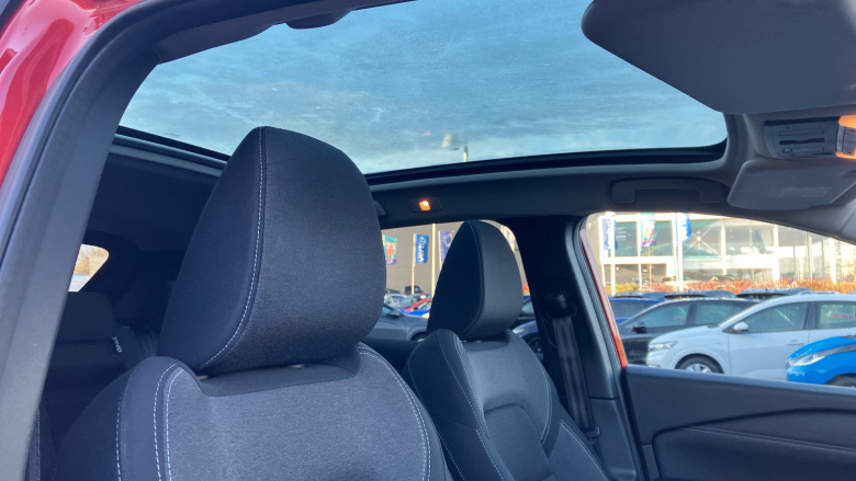 Nissan Qashqai 1.3 DiG-T MH 158 N-Connecta 5dr Xtronic Petrol Hatchback